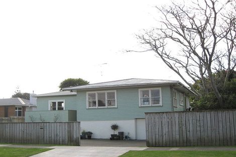 Photo of property in 20 Henderson Street, Whakatane, 3120