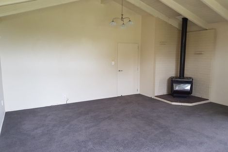 Photo of property in 90 Gladstone Road, Woodend, 7610