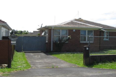 Photo of property in 151 Coronation Road, Mangere Bridge, Auckland, 2022