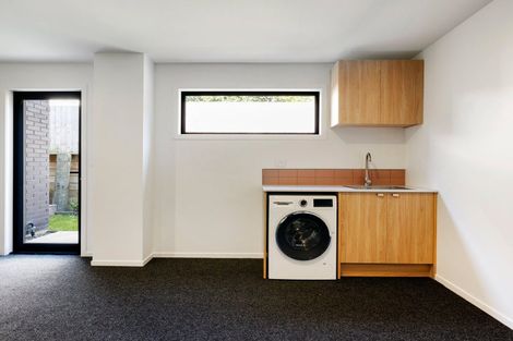 Photo of property in 7u4 Tarbett Road, Hillcrest, Hamilton, 3216