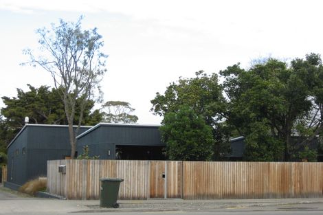 Photo of property in 56a Te Mata Road, Havelock North, 4130