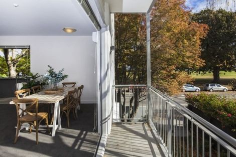 Photo of property in Braemar Apartments, 2/2 Cranmer Square, Christchurch Central, Christchurch, 8013