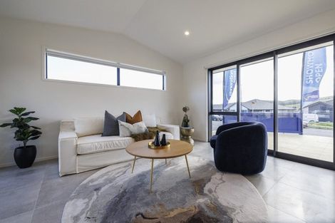 Photo of property in 1 Panui Avenue, Helensville, 0800