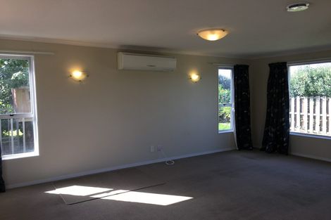 Photo of property in 15 Gibson Drive, Hornby, Christchurch, 8042