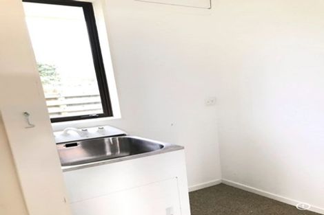 Photo of property in 18 Adrian Grove, Waikanae Beach, Waikanae, 5036