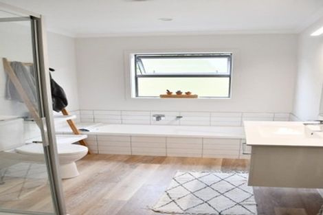 Photo of property in 214a Navigation Drive, Whitby, Porirua, 5024