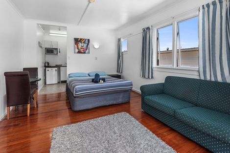 Photo of property in 27 Selwyn Road, Paihia, 0200