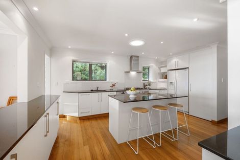 Photo of property in 8 The Rise, Mount Pleasant, Christchurch, 8081