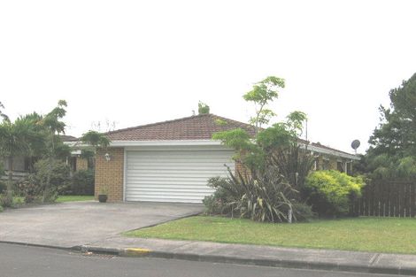 Photo of property in 69 Granville Drive, Massey, Auckland, 0614