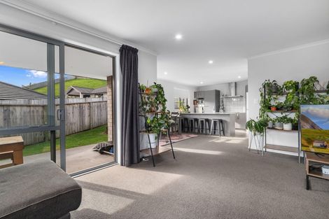 Photo of property in 1 Antrim Glade, Welcome Bay, Tauranga, 3175