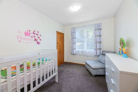 Photo of property in 7 Harrington Road, Henderson, Auckland, 0610