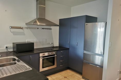 Photo of property in Stadium Garden Flats, 309/107 Thorndon Quay, Pipitea, Wellington, 6011