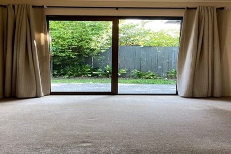 Photo of property in 2b Braemar Road, Castor Bay, Auckland, 0620