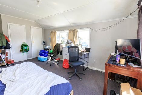 Photo of property in 4/87 Cambridge Terrace, Waterloo, Lower Hutt, 5011