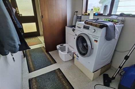 Photo of property in 5 Howitt Place, Hokitika, 7810