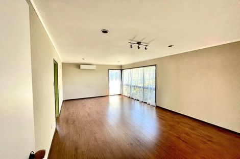 Photo of property in 315 Bucklands Beach Road, Bucklands Beach, Auckland, 2012