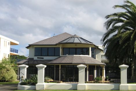 Photo of property in 236 Hibiscus Coast Highway, Orewa, 0931