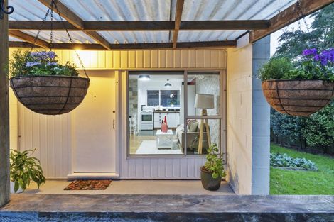 Photo of property in 7/108 West Coast Road, Glen Eden, Auckland, 0602