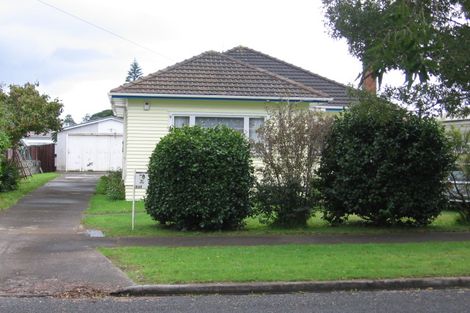 Photo of property in 28 Freyberg Avenue, Papatoetoe, Auckland, 2104