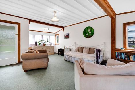 Photo of property in 210a Tukapa Street, Westown, New Plymouth, 4310