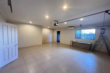 Photo of property in 27 Goh Place, Manurewa, Auckland, 2105