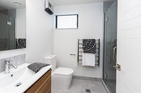 Photo of property in 35 Seymour Street, Hornby, Christchurch, 8042