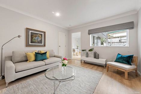 Photo of property in 10 Covina Place, Somerville, Auckland, 2014