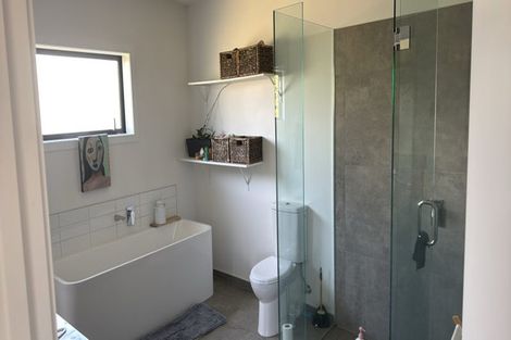 Photo of property in 14a Balneaves Lane, Albert Town, Wanaka, 9382