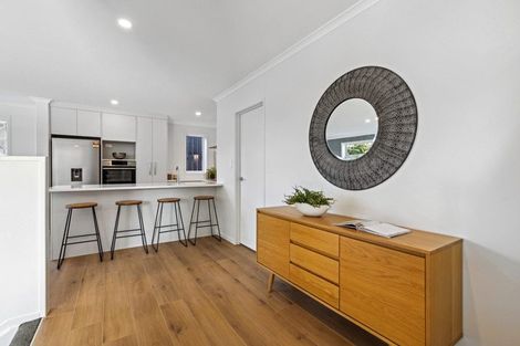 Photo of property in 10b Kotuku Street, Te Atatu Peninsula, Auckland, 0610