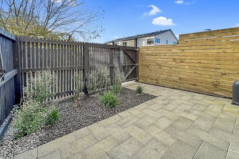 Photo of property in 13 Whati Lane, Henderson, Auckland, 0612