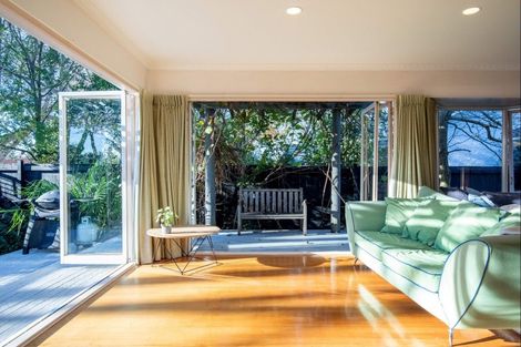 Photo of property in 10 Thames Street, Claudelands, Hamilton, 3214