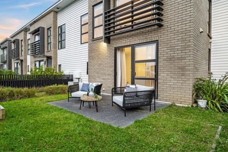 Photo of property in 16 Rangihina Road, Hobsonville, Auckland, 0616