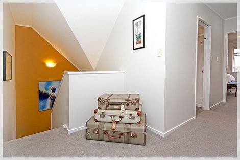 Photo of property in 10 Guildford Street, Levin, 5510