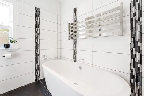 Photo of property in 33 Norfolk Street, Belmont, Lower Hutt, 5010