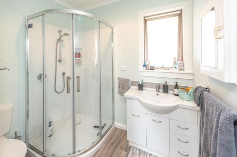 Photo of property in 28 Roberts Avenue, Aramoho, Whanganui, 4500