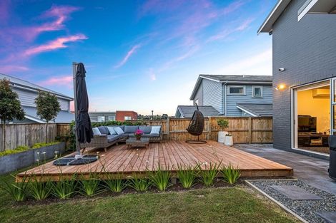 Photo of property in 3 George Mcwhirter Avenue, Massey, Auckland, 0614