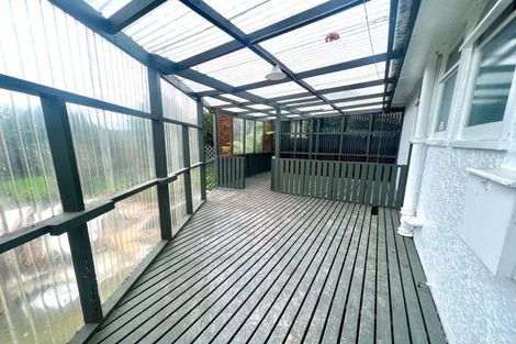 Photo of property in 9 Forbes Road, Favona, Auckland, 2024