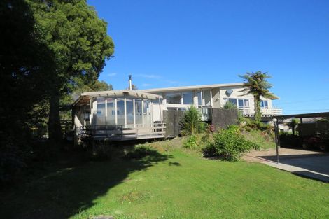 Photo of property in 35 Domett Street, Westport, 7825