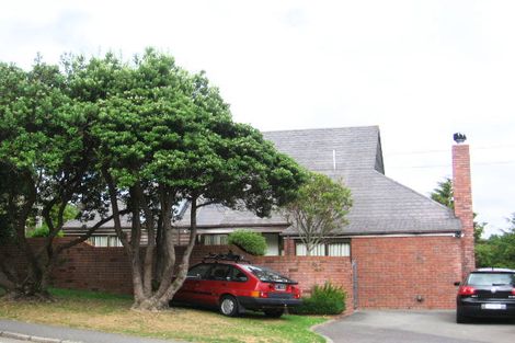 Photo of property in 27 Simla Crescent, Khandallah, Wellington, 6035