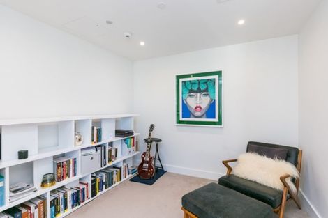 Photo of property in 903/1u Market Lane, Wellington Central, Wellington, 6011