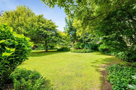 Photo of property in 37 Flint Road West, Stratford, 4332