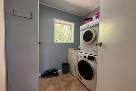 Photo of property in 7 Sanctuary Point, Sunnyhills, Auckland, 2010