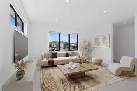 Photo of property in 77 Pepene Avenue, Takanini, Auckland, 2112