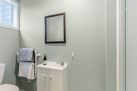 Photo of property in 2/57 Simla Crescent, Khandallah, Wellington, 6035