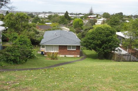 Photo of property in 1/78 Chivalry Road, Glenfield, Auckland, 0629