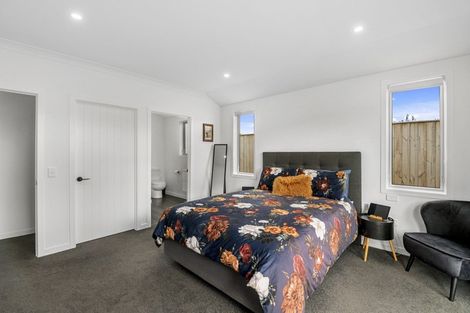 Photo of property in 3a Chrystall Street, Foxton Beach, Foxton, 4815