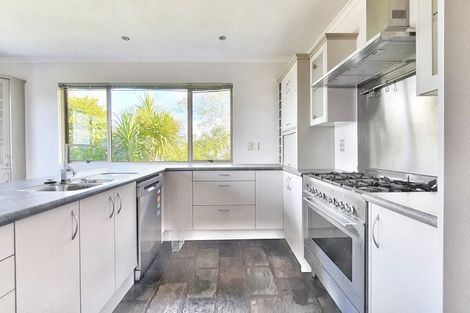Photo of property in 2a Glenvar Close, Torbay, Auckland, 0630