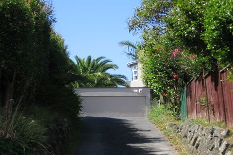 Photo of property in 27a Heathcote Road, Castor Bay, Auckland, 0620