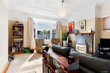Photo of property in 1u3 Moncrieff Street, Mount Victoria, Wellington, 6011