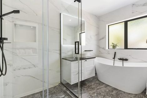 Photo of property in 48 Shelter Drive, Greenhithe, Auckland, 0632